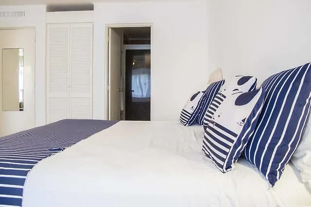 Mango Beach Apartment Cancun